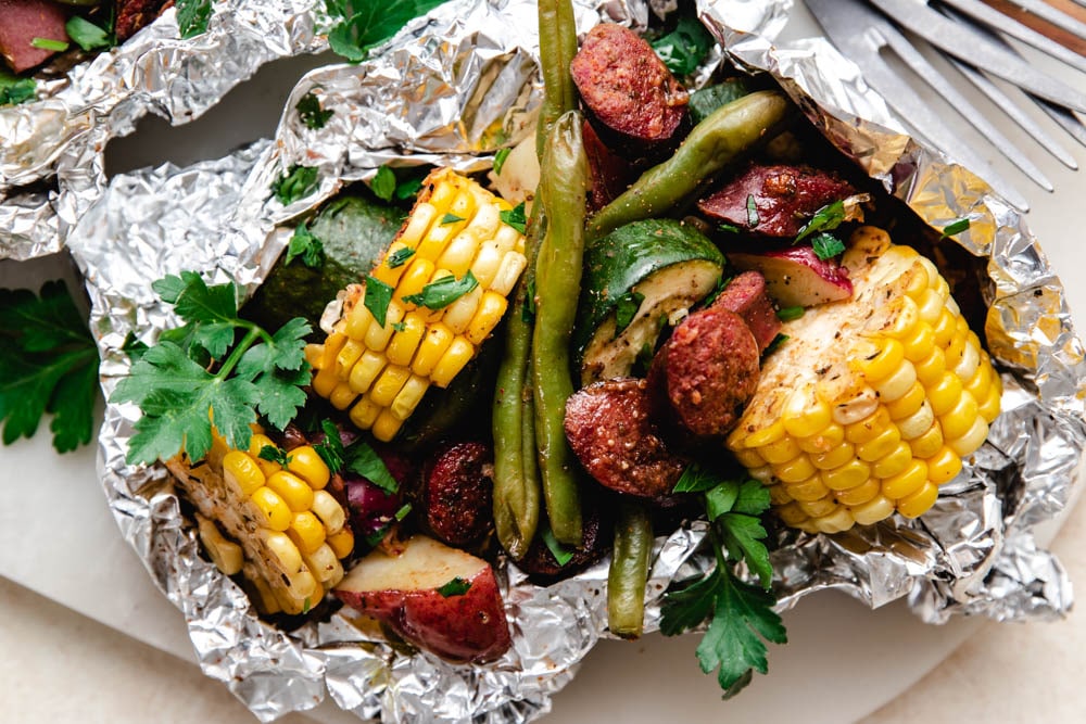 Smoked Organic Hot Links and Veggie Foil Packs